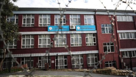 İstanbul’da 1223 okul tekrar yapıldı